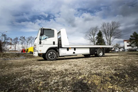 Isuzu / SMART ZP30-C1 — ZL23117