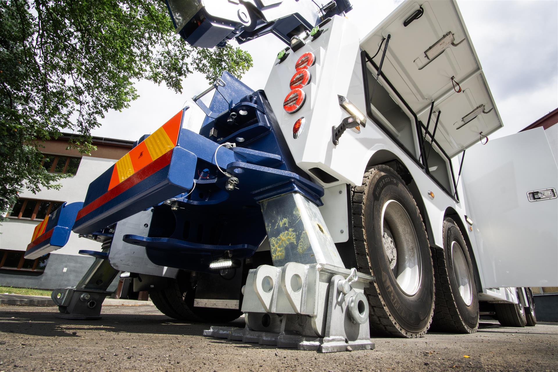Iveco HDRV — 9